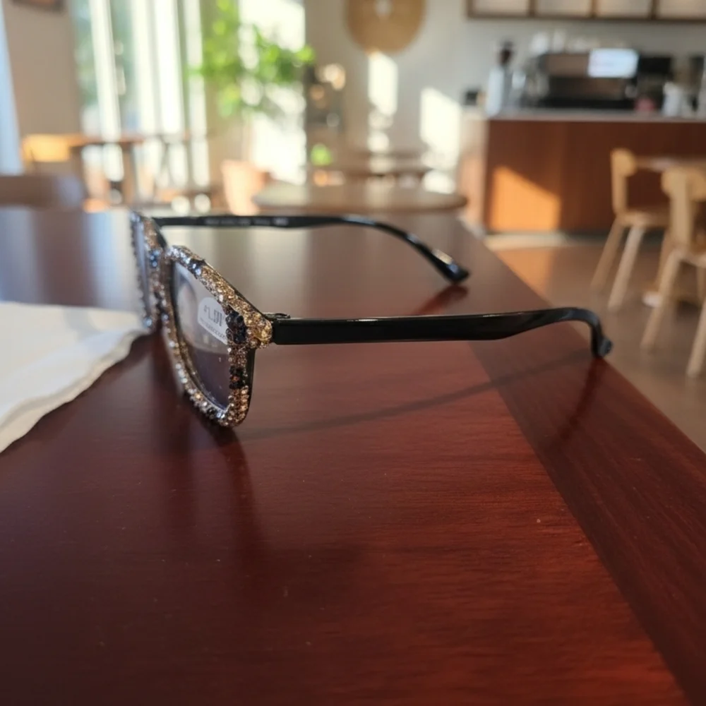 Women's Bling Rectangular Leopard-Like Transition Len Reading Glasses +1.5